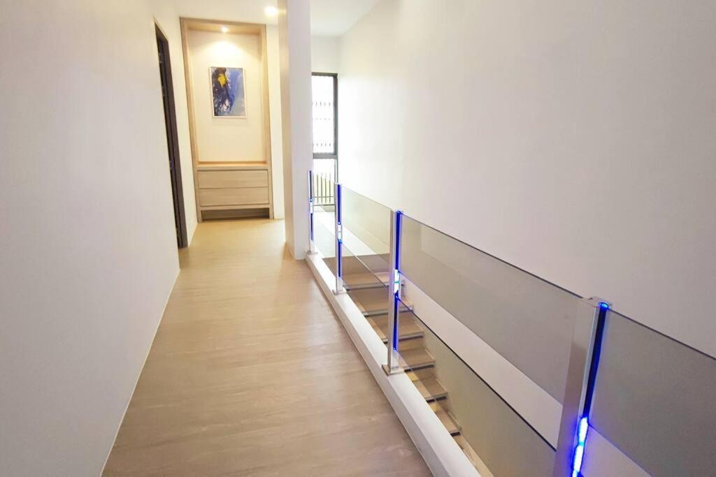 2 Bedroom Unique Indoor Pool Feriehus